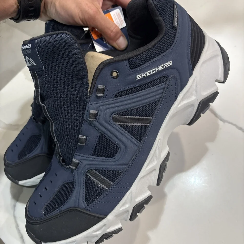 Skechers Crossbar Outdoor Sneaker Extra Wide Size 14